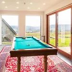 Feriehus Les Charmes Premium For 20 Guests