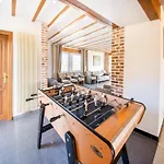 Hébergement de vacances Villa Les Charmes Premium Villa With Pool For 20 Guests Habiemont