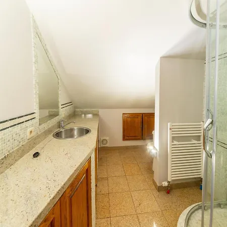 Vakantiehuis Villa Les Charmes Premium Villa With Pool For 20 Guests