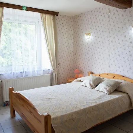 Spacious And Well Cared For House With A Panoramic * Habiemont