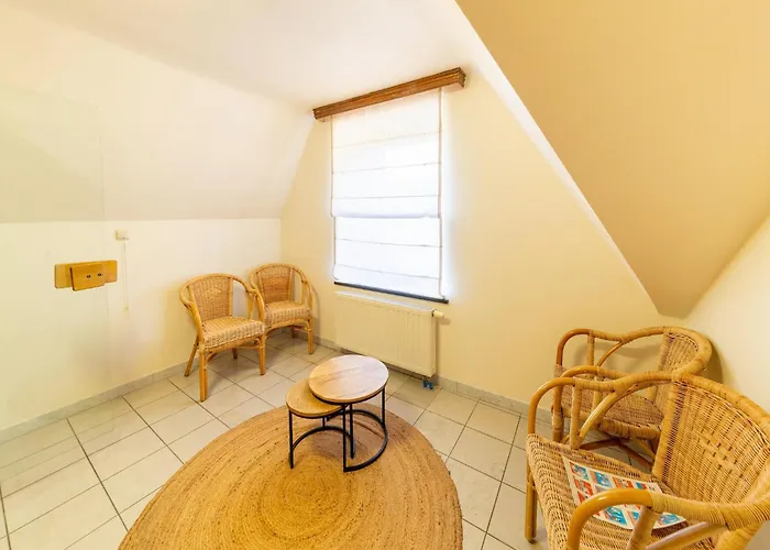 Villa Les Charmes Premium Villa With Pool For 20 Guests