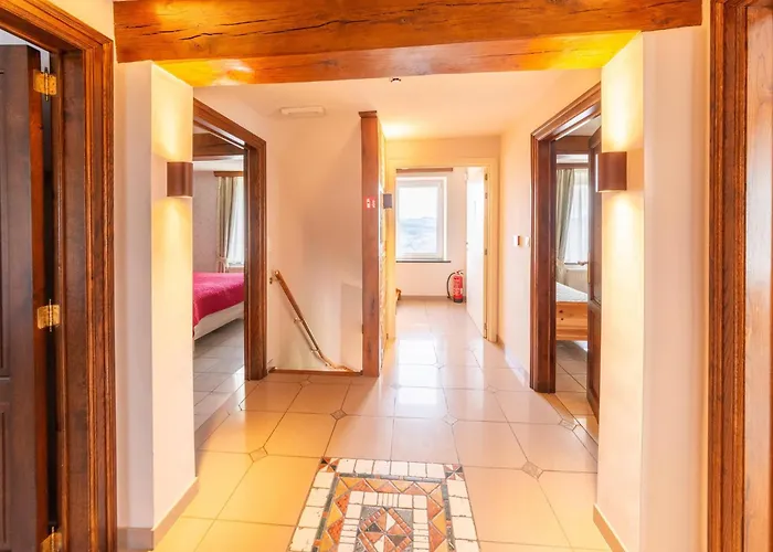 Villa Les Charmes Premium Villa With Pool For 20 Guests *